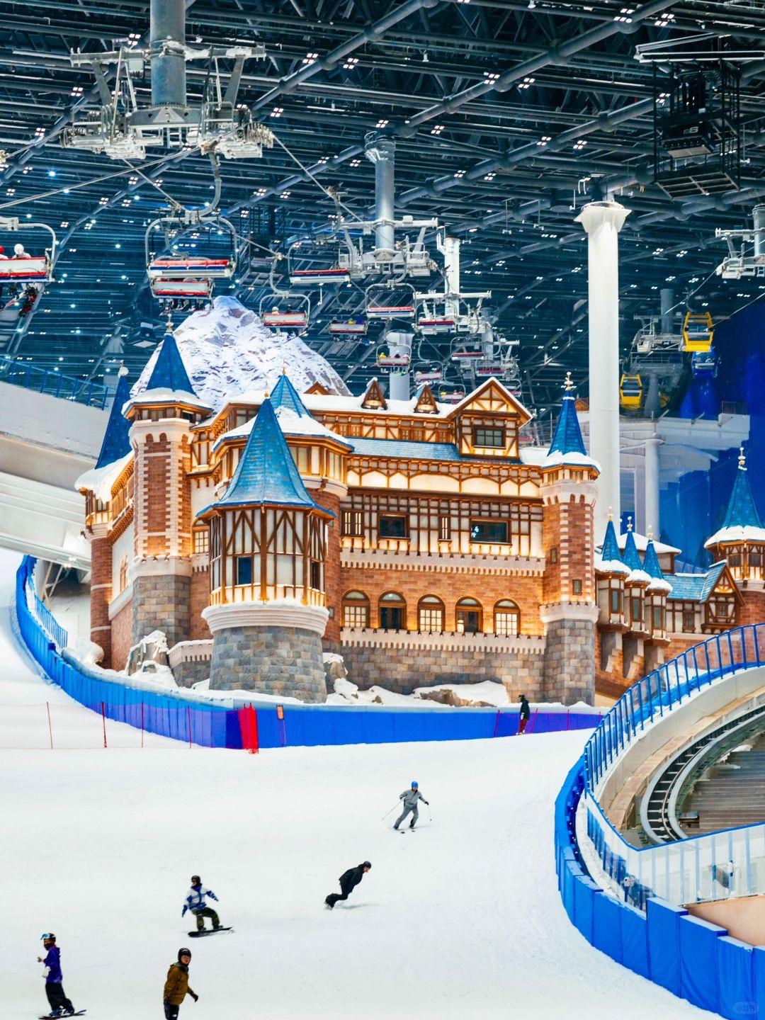 夢耀童年 浪漫雪域｜耀雪冰雪世界盛大開幕，凱奇聯袂打造魔都度假勝地