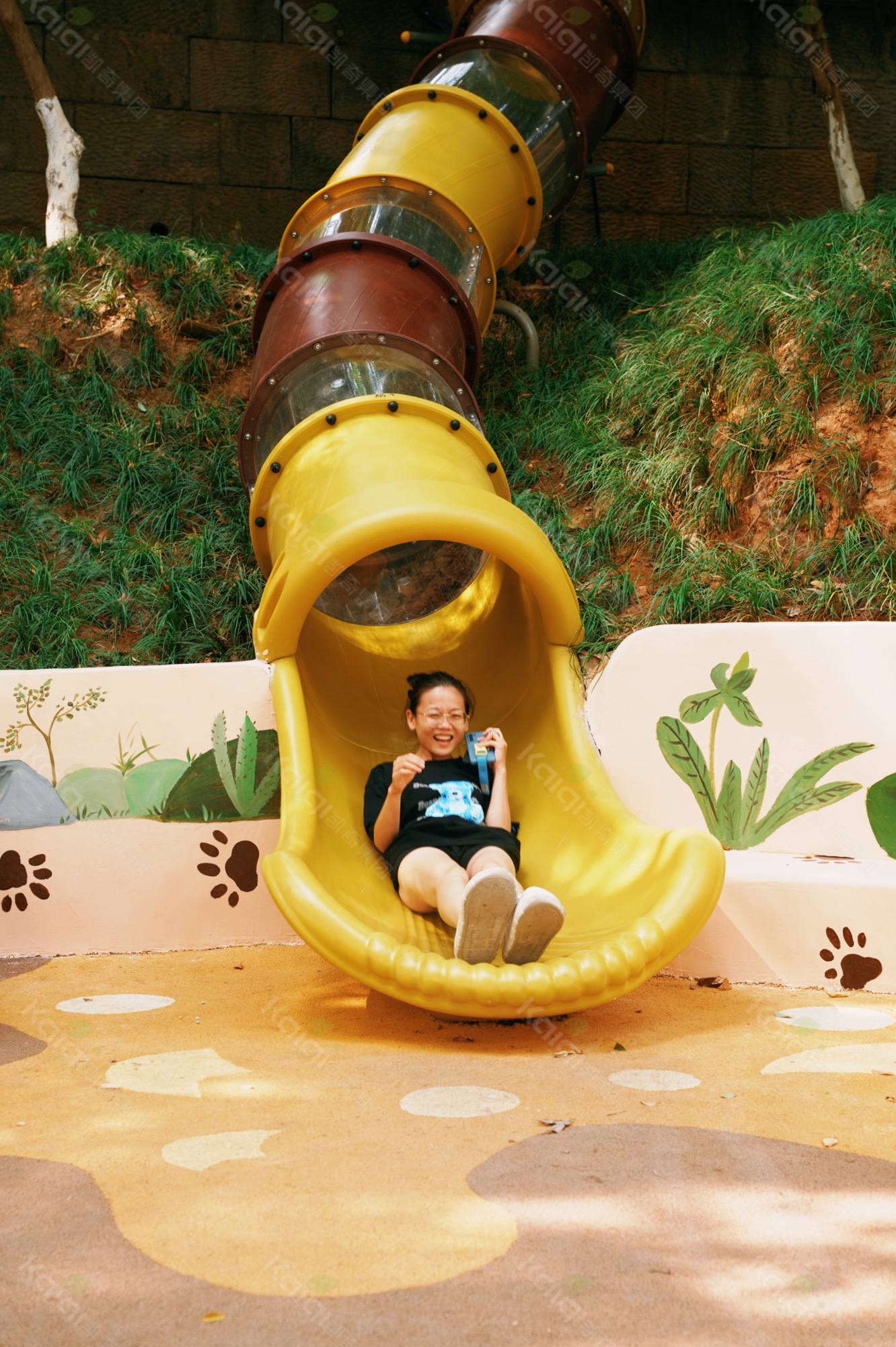 1760499471136069.jpg 1760499471136069.jpg