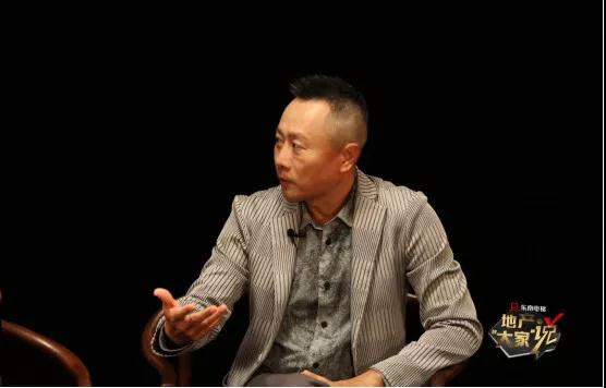 1543972321705721.jpg q02.jpg