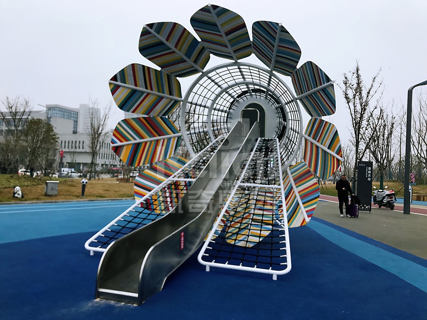 1635494091280911.jpg 1635494091280911.jpg